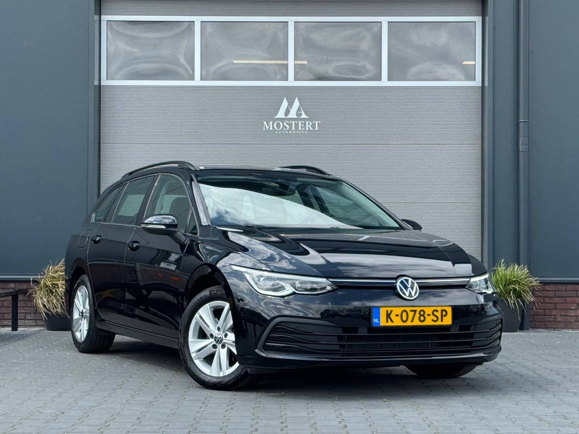 VolkswagenGOLF Variant