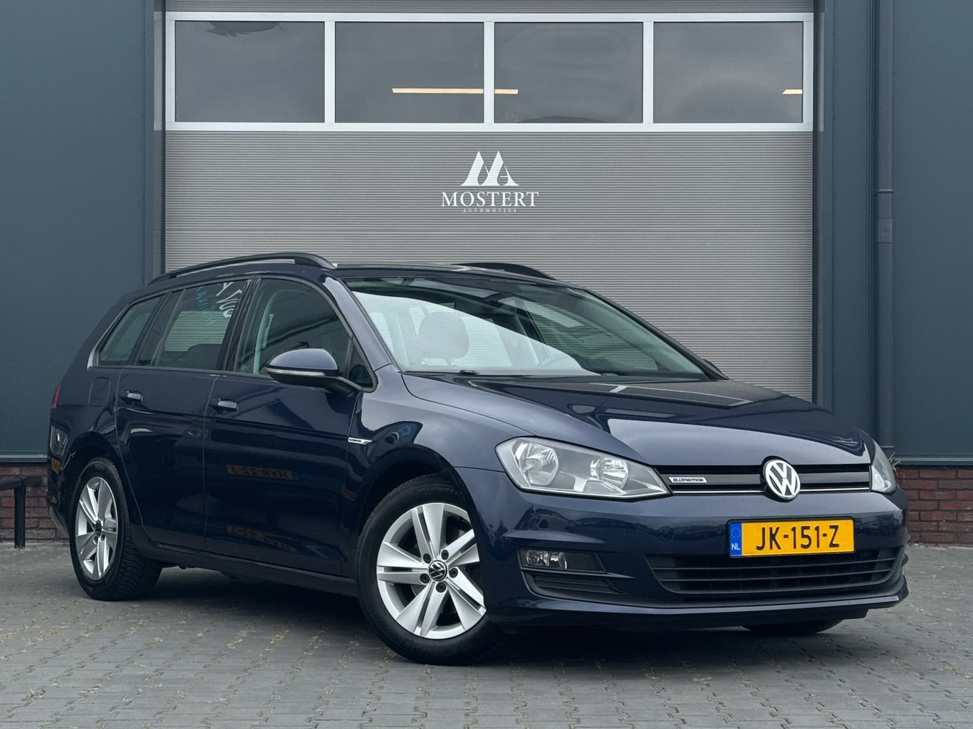 VolkswagenGOLF Variant