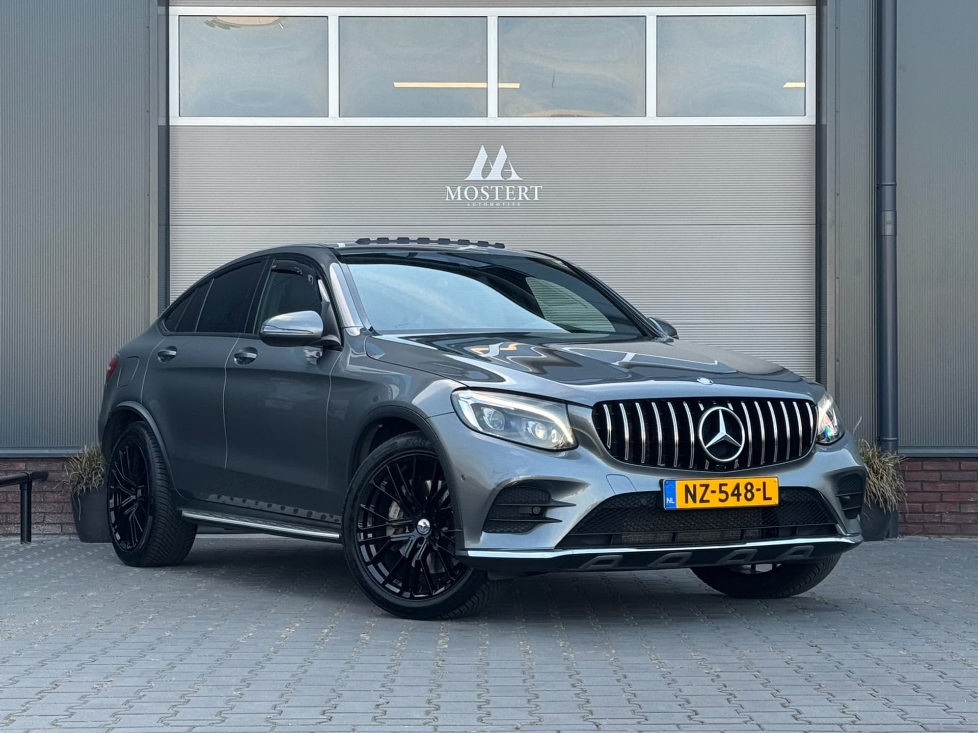 Mercedes-BenzGLC